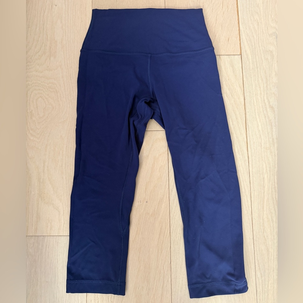 Lululemon Align Crop Legging 19”, size 4, good used condition!